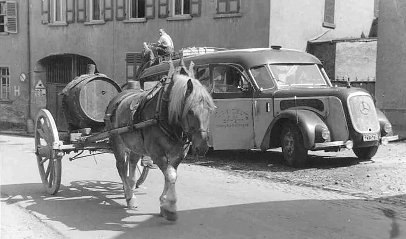 1947_Erster_Omnibus_nach_Waehrungsreform_01