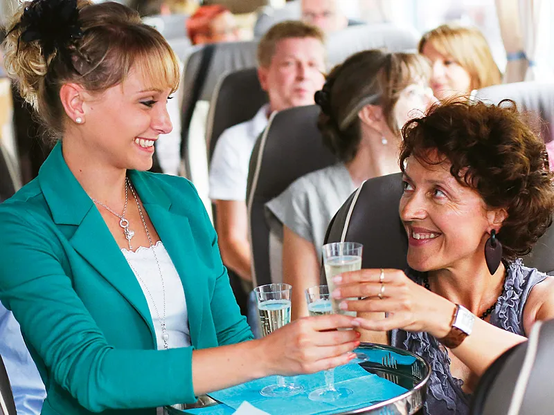 Bordservice Frau, Bordservice
