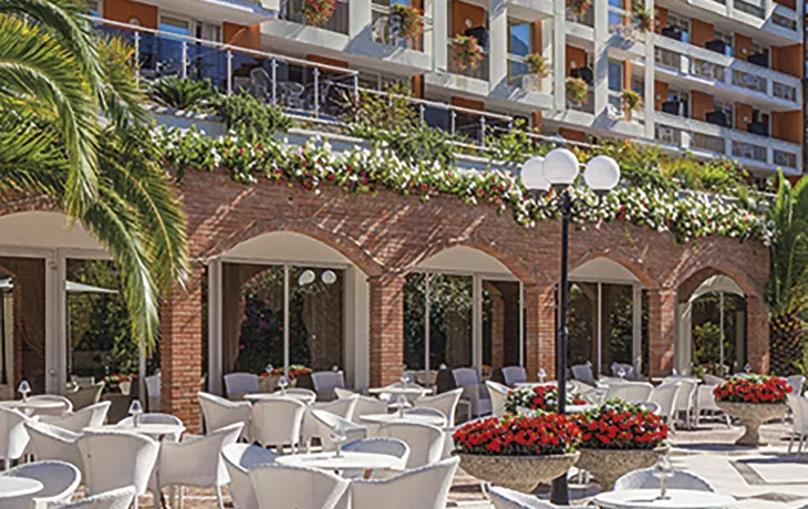 Hotel Savoy Palace