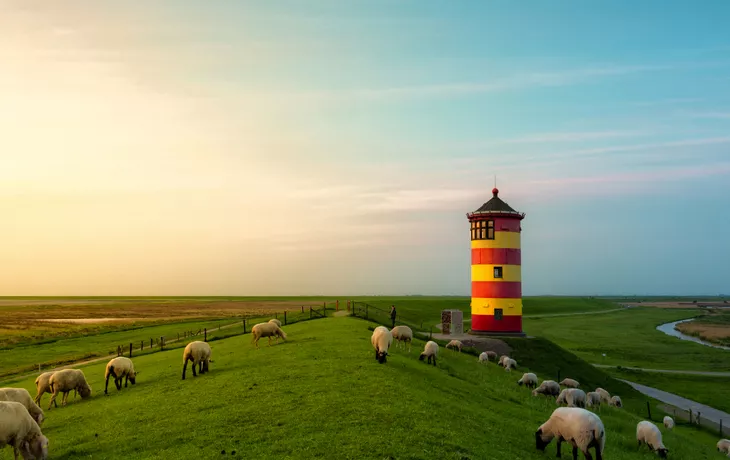 Pilsumer Leuchtturm in Ostfriesland