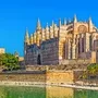 Kathedrale von Palma auf Mallorca - © dudlajzov - stock.adobe.com