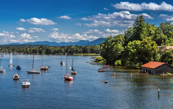 Starnberger See mit Segelbooten