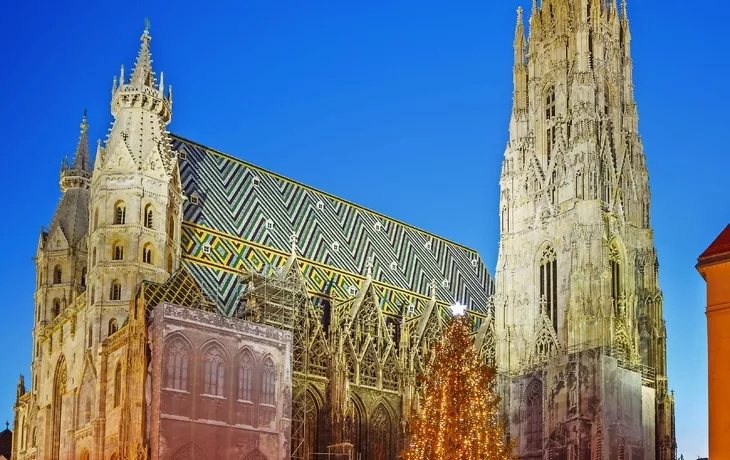 weihnachtlicher Stephansdom in Wien