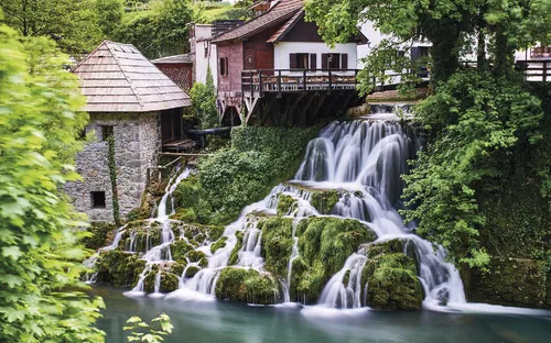 Wasserfall in Rastoke, Kroatien