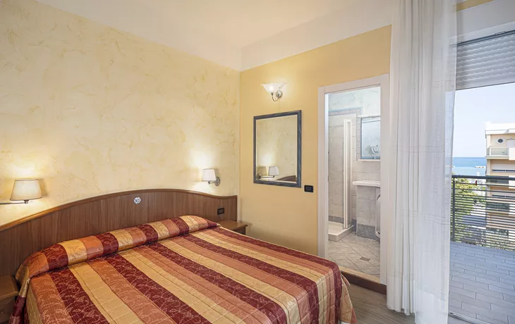 Zimmerbeispiel Doppelzimmer mit Stockbett