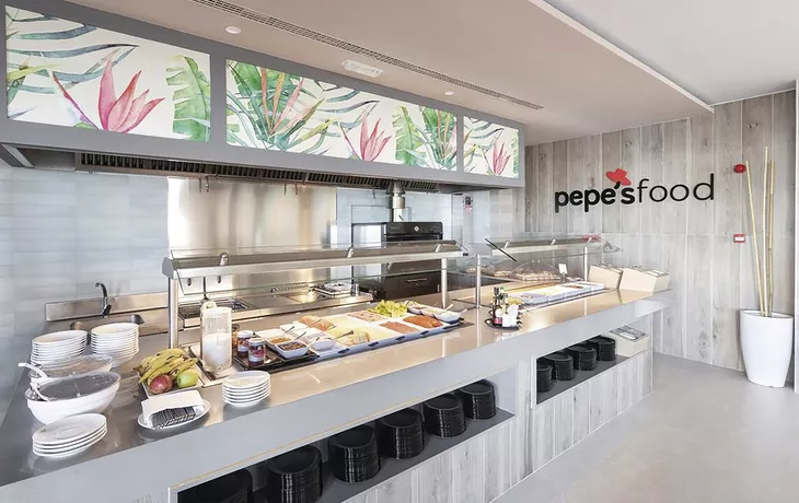 RIU Madeira - Pepe's Food Mittags Grill am Pool
