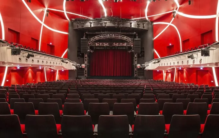Deutsches Theater München Theatersaal Bühne