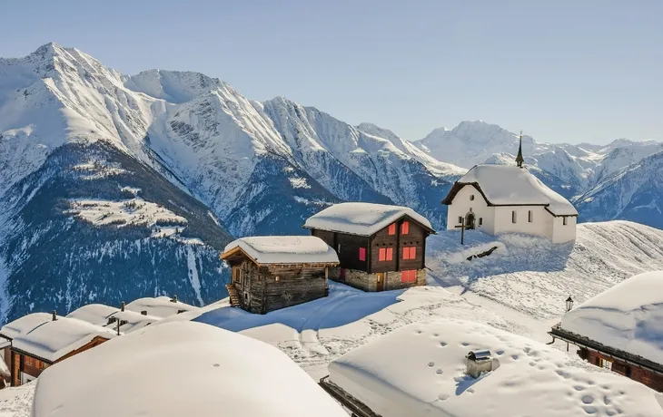 winterliche Kapelle Maria zum Schnee in Bettmeralp