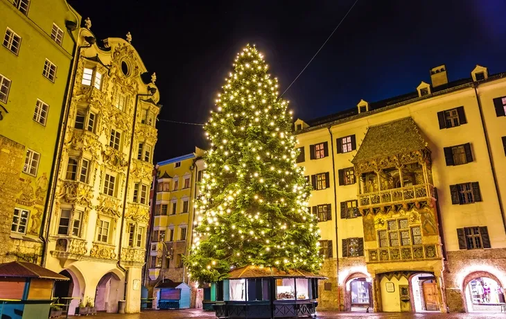 Weihnachtsbaum am Goldenen Dachl