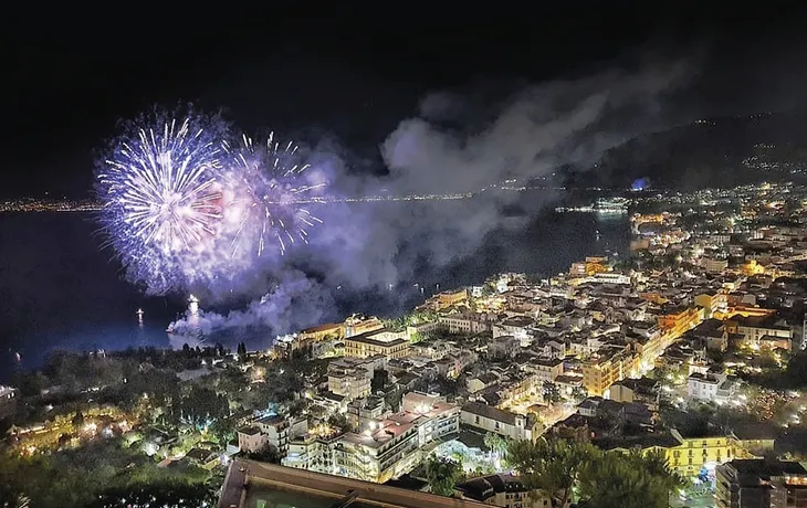 Silvester im Grand Hotel Vesuvio