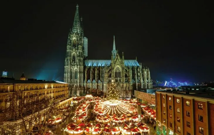Kölner Weihnachtsmarkt am Dom