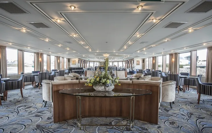 MS ESPRIT, Lounge