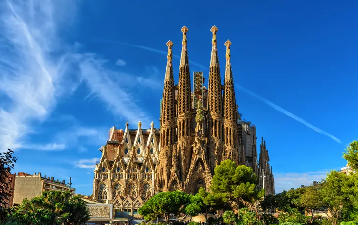 Krippenfassade der Kathedrale Sagrada Familia in Barcelona