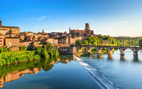 Albi am Fluss Tar