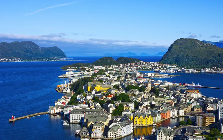 Ålesund auf der Insel Nørvøy