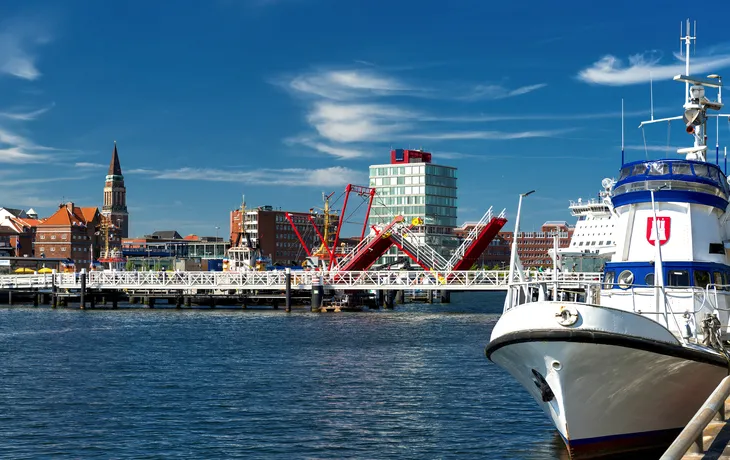 Landeshauptstadt Kiel an der Hörn mit Klappbrücke