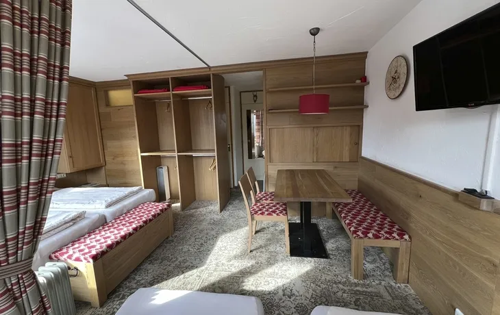 Wohnbeispiel 4er-Hörmann-Appartement