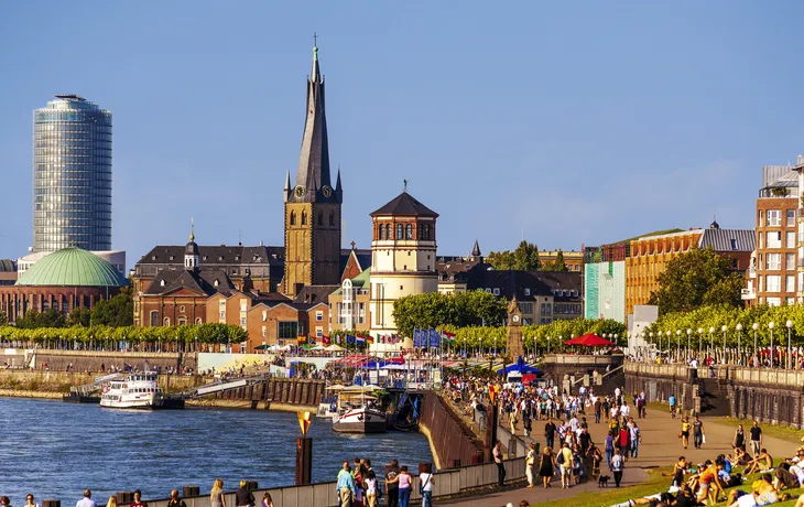 Rheinpromenade in Düsseldorf